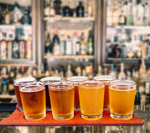 beer_flight_at_bar_2